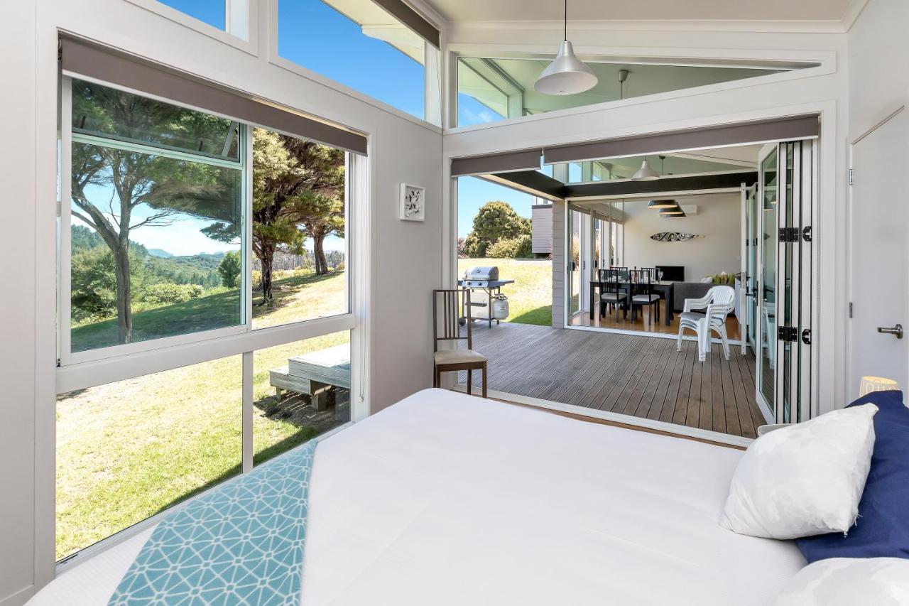 Paroa Bay Chalets - Te Whare Tui Russell Zewnętrze zdjęcie