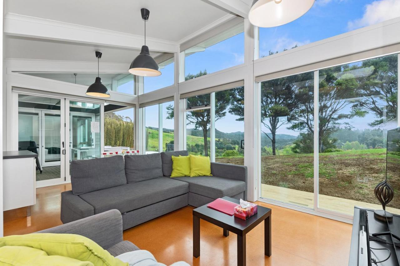 Paroa Bay Chalets - Te Whare Tui Russell Zewnętrze zdjęcie
