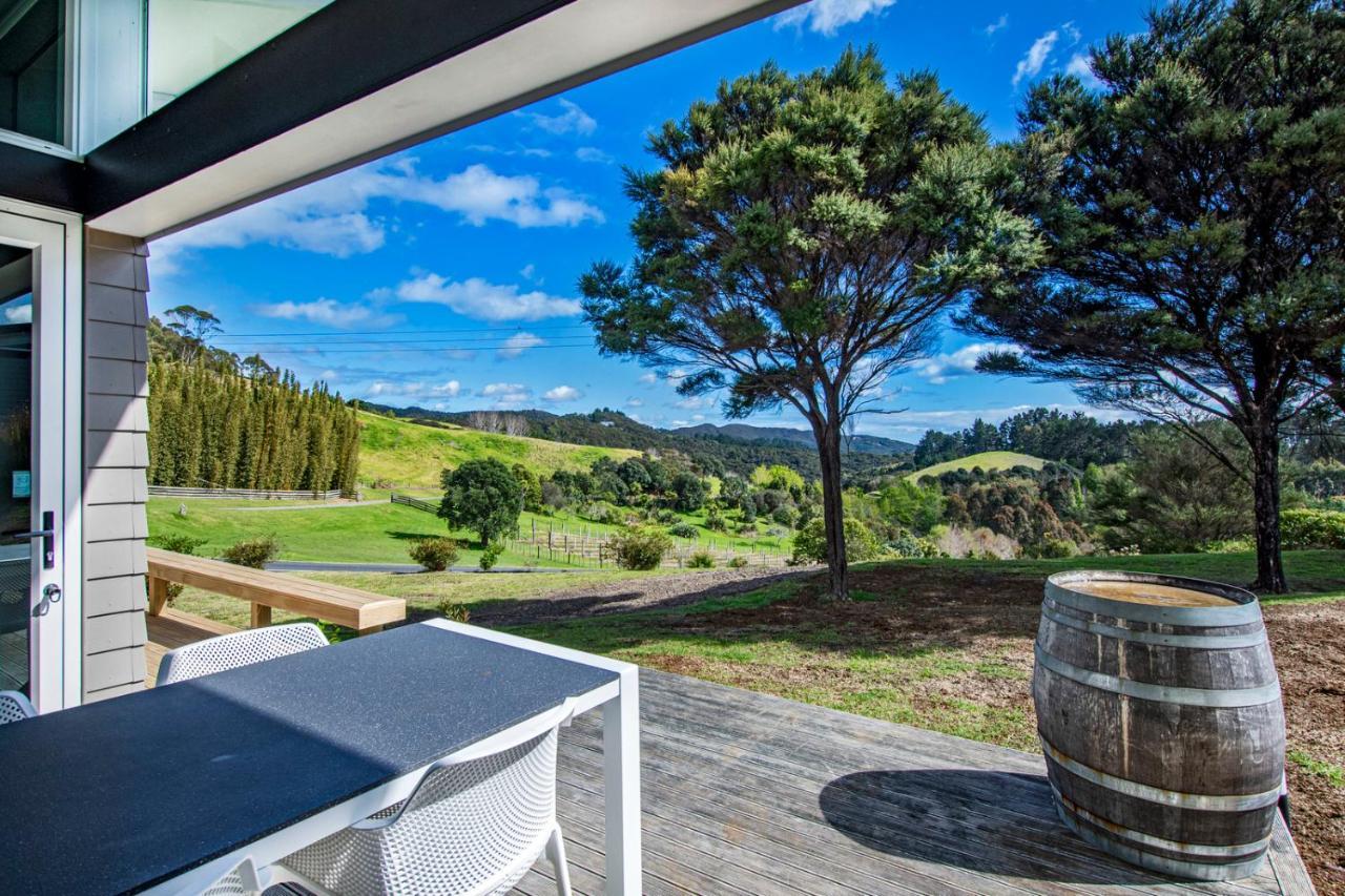 Paroa Bay Chalets - Te Whare Tui Russell Zewnętrze zdjęcie