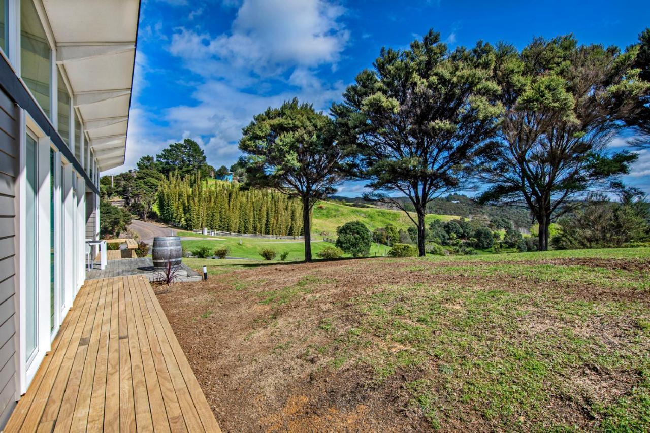 Paroa Bay Chalets - Te Whare Tui Russell Zewnętrze zdjęcie