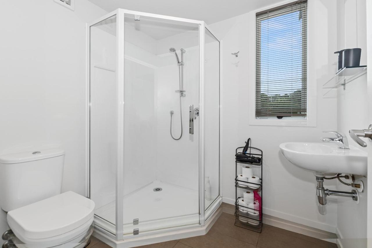 Paroa Bay Chalets - Te Whare Tui Russell Zewnętrze zdjęcie